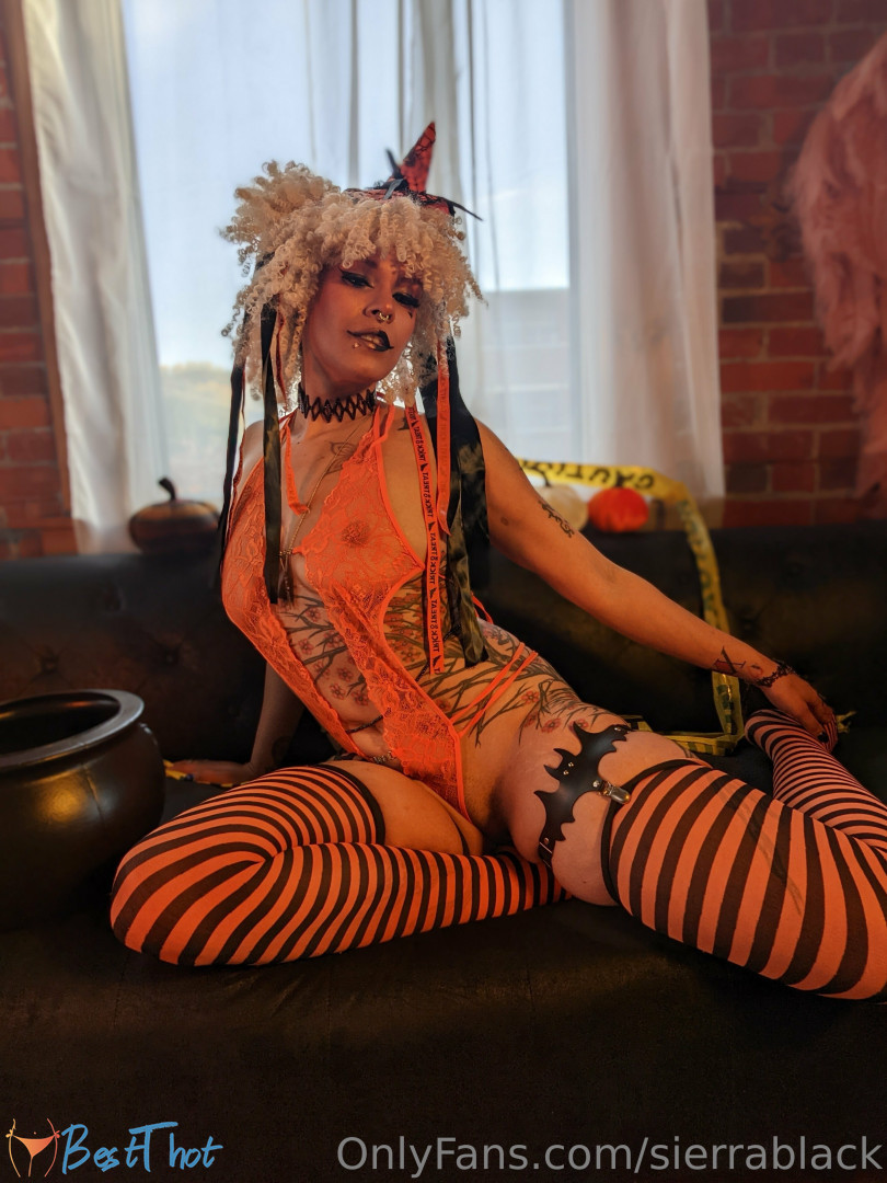 Photo by sierrablack published on January 24,2025 02:01:31 - BestThots