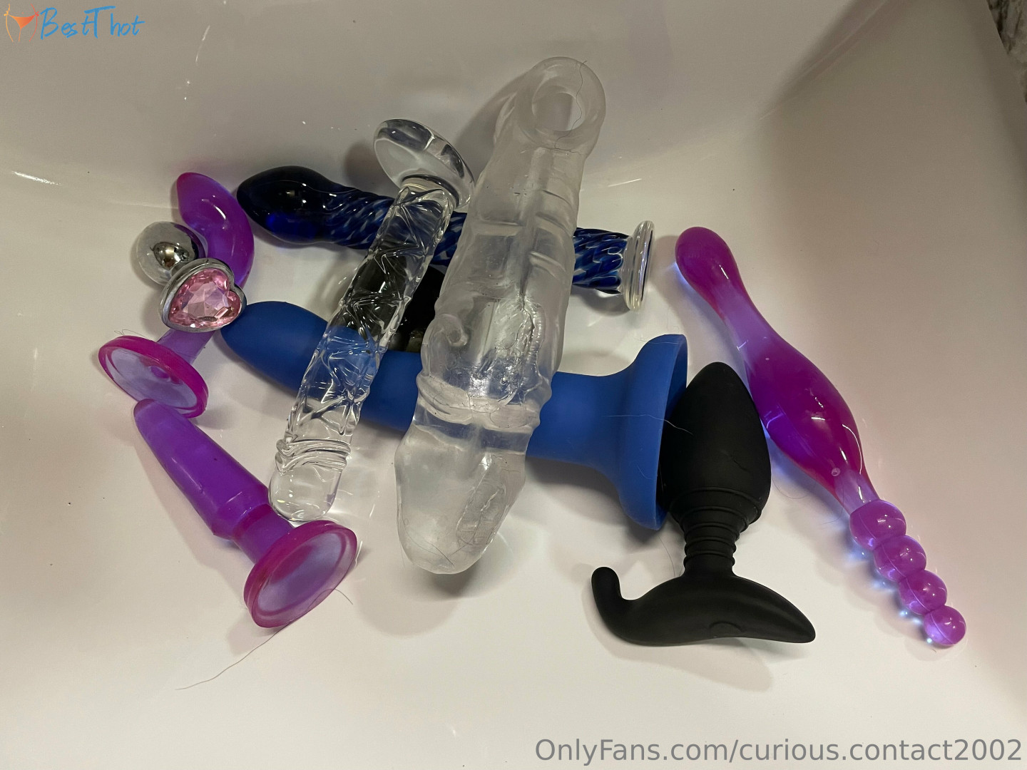 Photo by curious-contact2002 published on January 22,2025 14:00:34 - BestThots