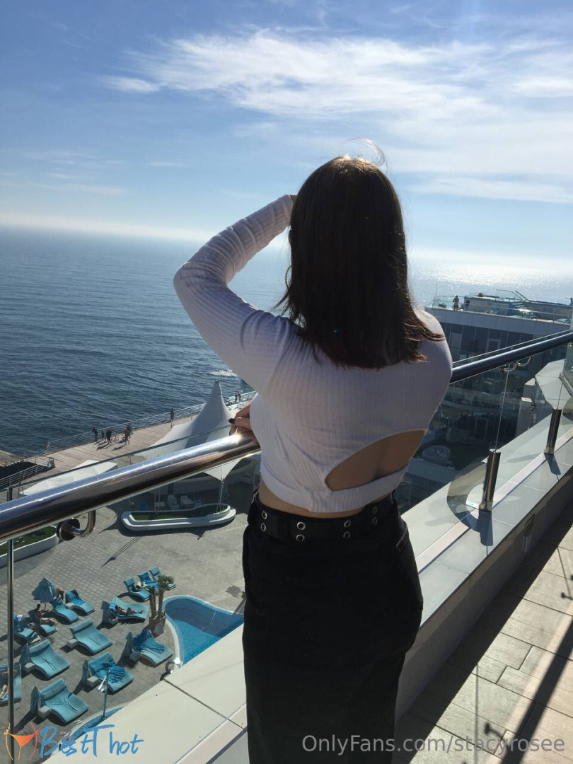 stacyrosee #9754093