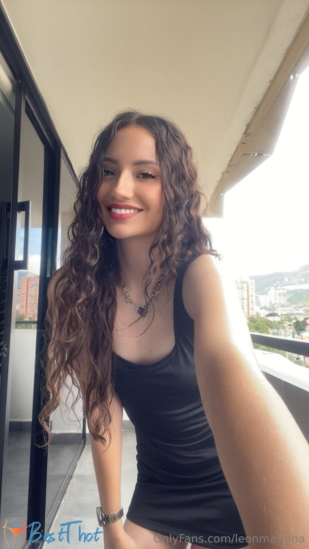 leonmariana #9754428