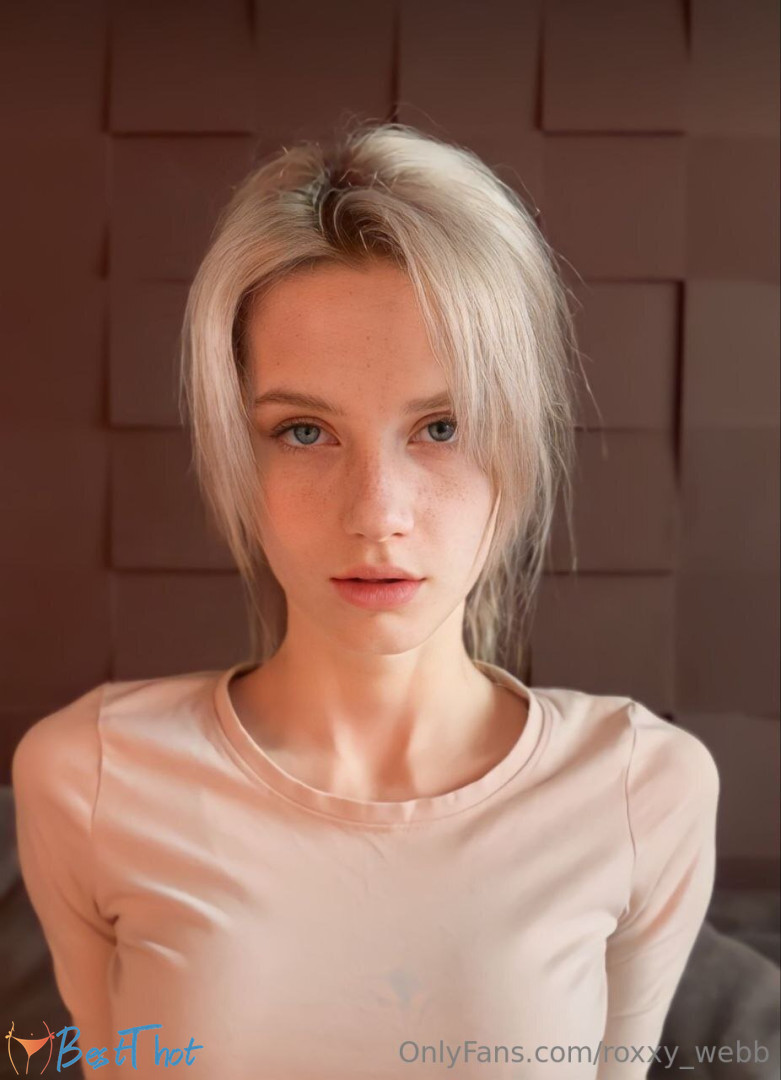 roxxy-webb #9755075