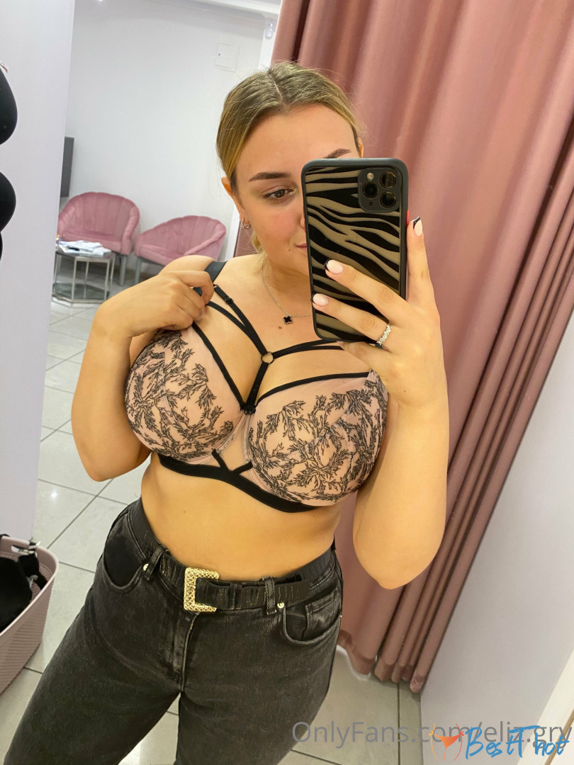 Photo by eliz-gry published on January 22,2025 16:00:52 - BestThots