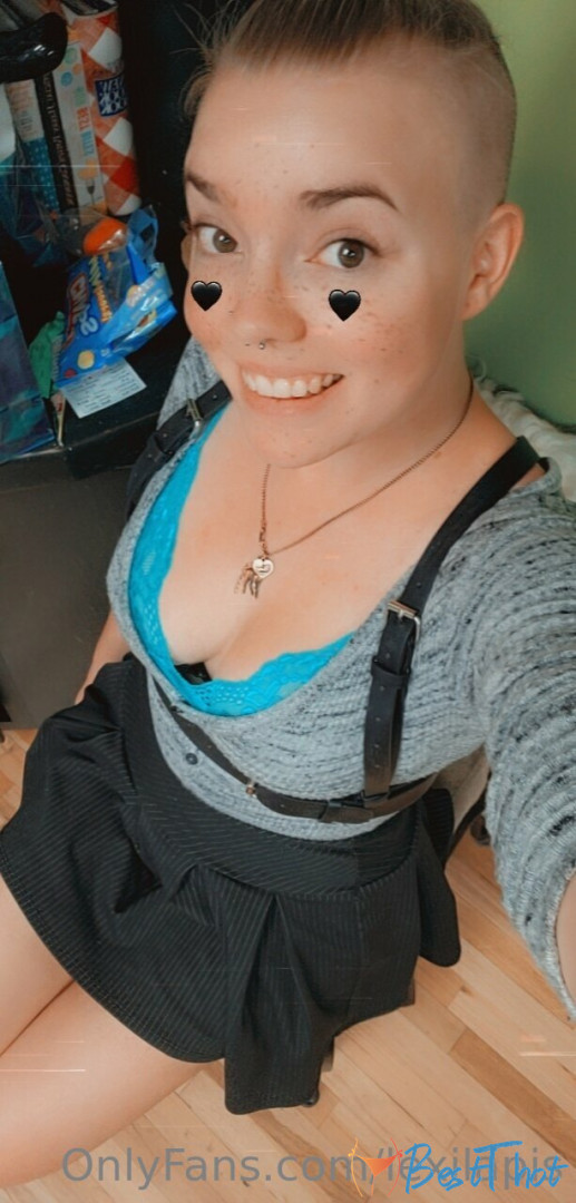 Photo by lexilapis published on January 24,2025 03:01:12 - BestThots