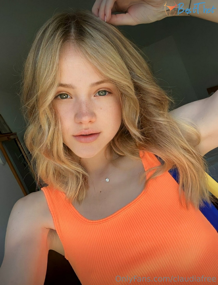 claudiafree #9767588