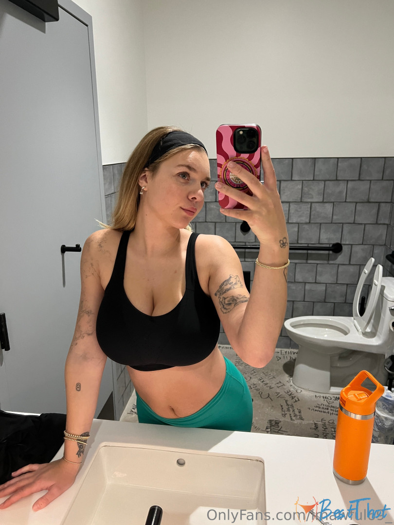 gabbiecarter #9767050