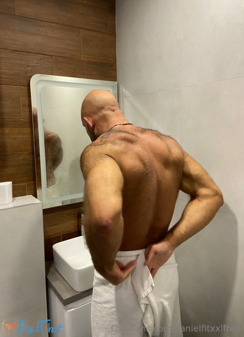 Photo by danielfitxxlfree published on January 24,2025 03:01:10 - BestThots