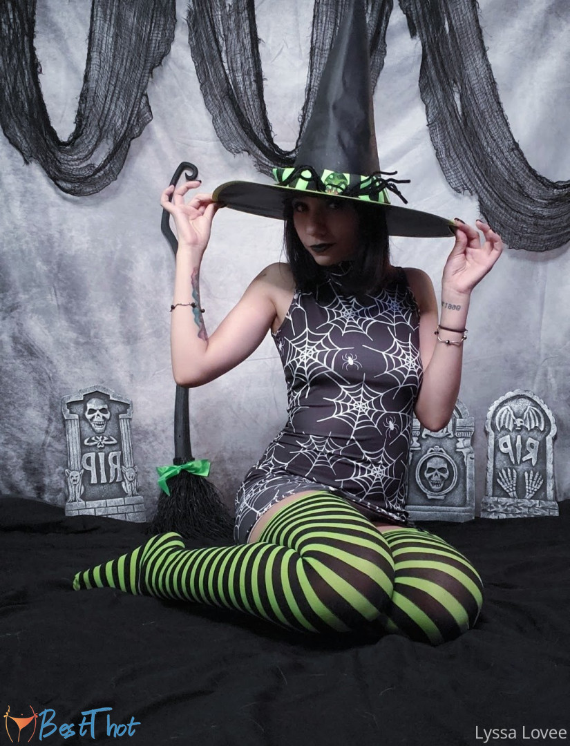 Photo by lilkinkyykittenn-mvp published on January 24,2025 15:02:23 - BestThots