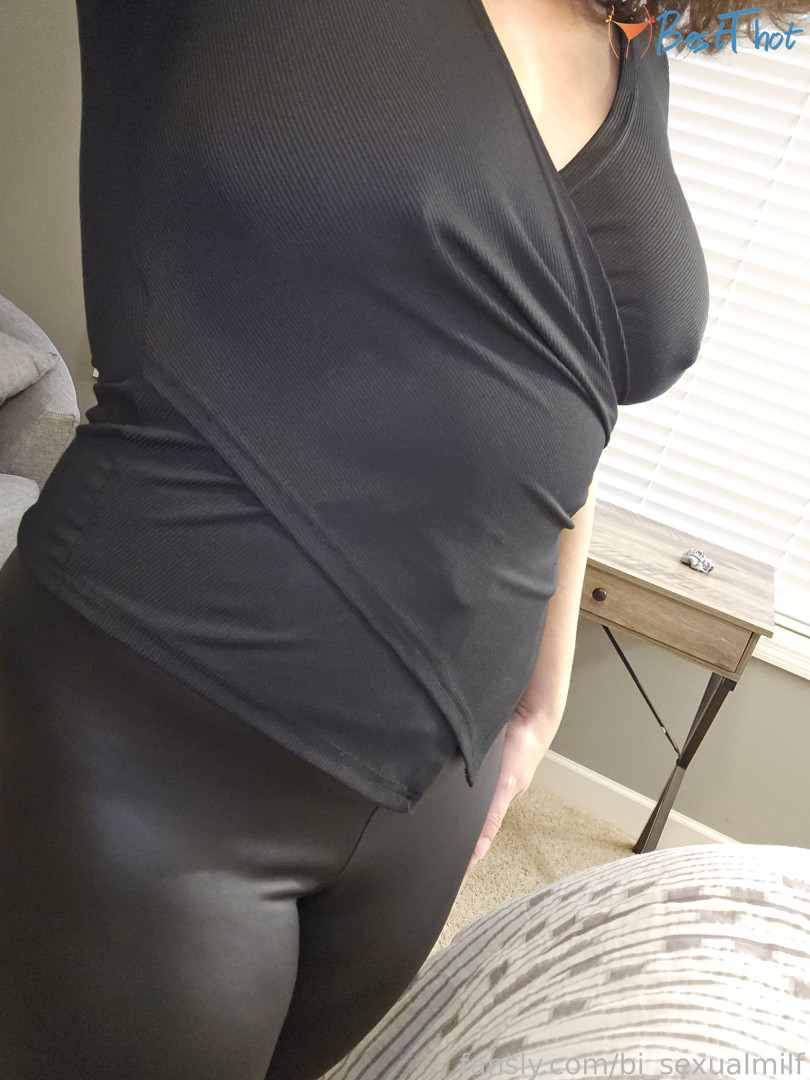 Photo by bi-sexualmilf published on January 24,2025 13:00:36 - BestThots