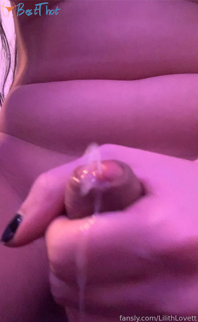 Photo by lilithlovett published on January 24,2025 12:02:49 - BestThots