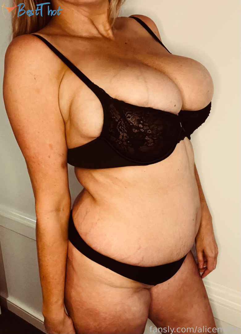 Photo by alicemilks published on January 26,2025 04:00:08 - BestThots