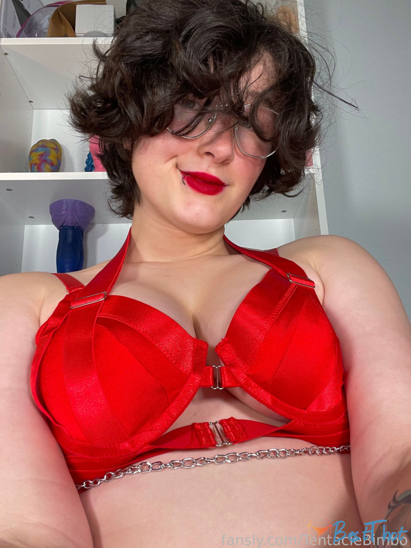 Photo by tentaclebimbo published on January 24,2025 20:03:08 - BestThots