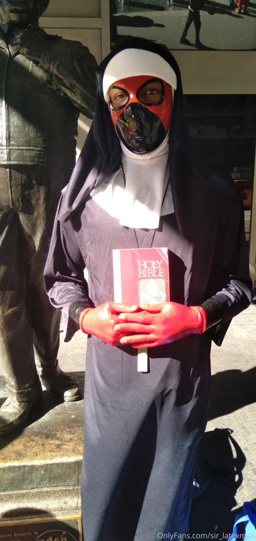 Photo by sir_latexman published on May 18,2023 00:11:36 - BestThots