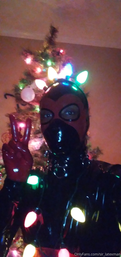 Photo by sir_latexman published on May 18,2023 00:11:41 - BestThots