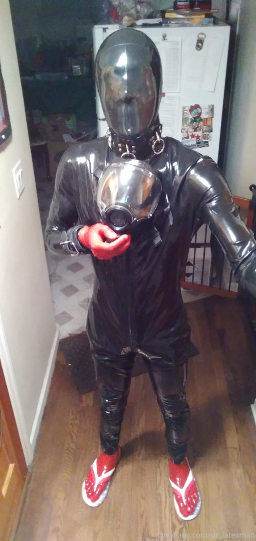 Photo by sir_latexman published on May 18,2023 00:11:44 - BestThots