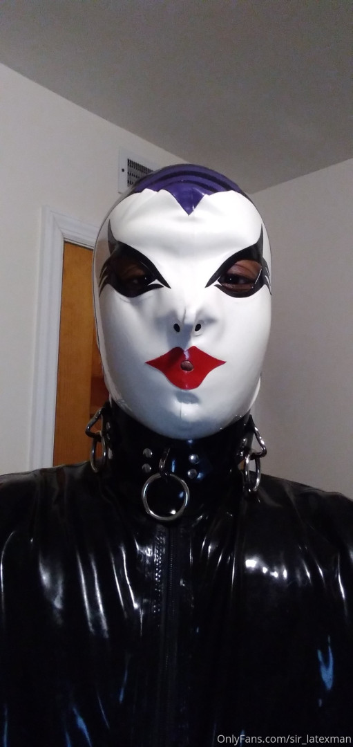 Photo by sir_latexman published on May 18,2023 00:12:32 - BestThots