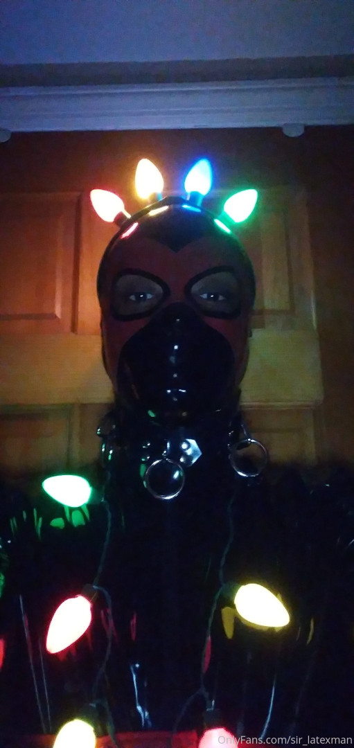 Photo by sir_latexman published on May 18,2023 00:12:40 - BestThots