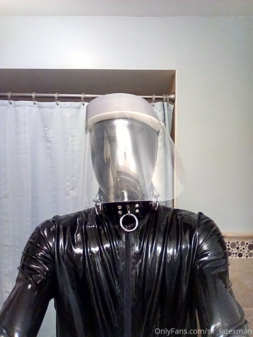 Photo by sir_latexman published on May 18,2023 00:13:54 - BestThots