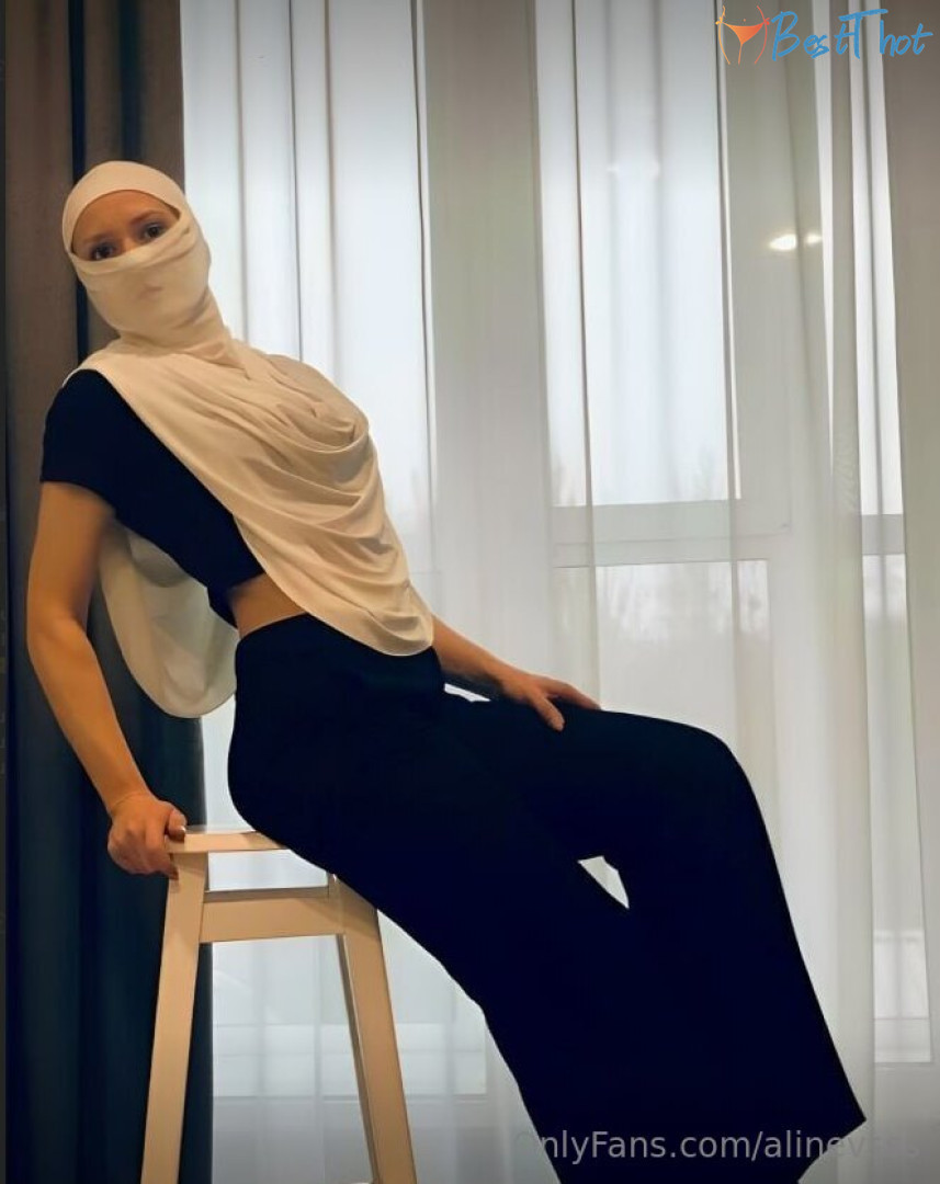 Photo by alinevsss published on January 24,2025 17:02:34 - BestThots