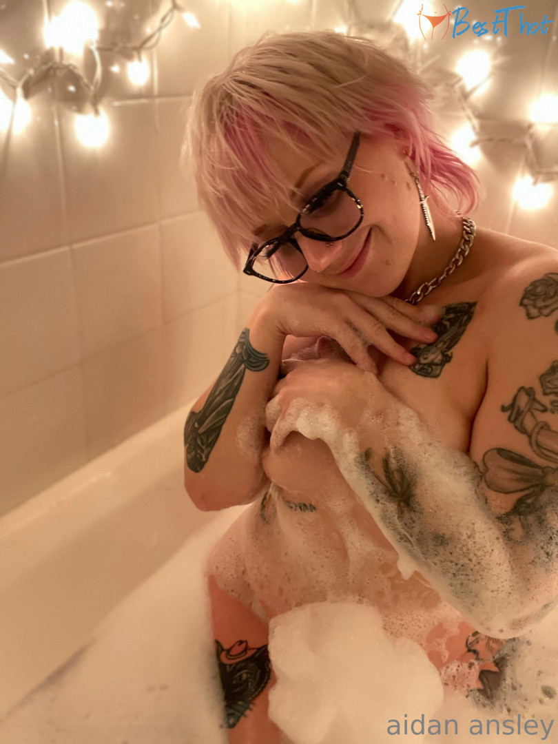 Photo by ssmallz published on January 25,2025 00:00:11 - BestThots