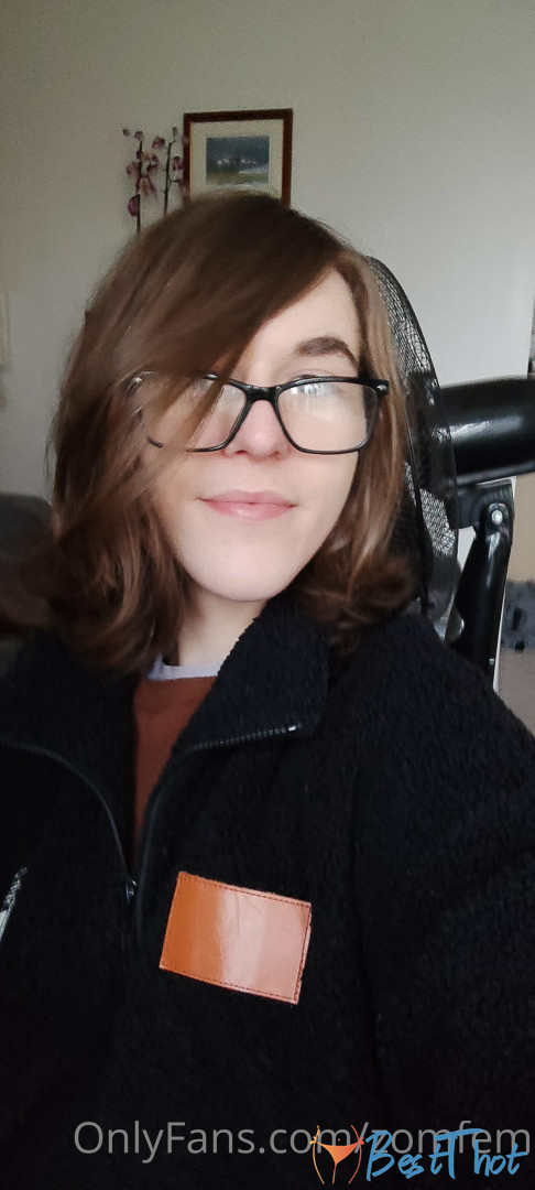 girlfriendrobyn #9774050