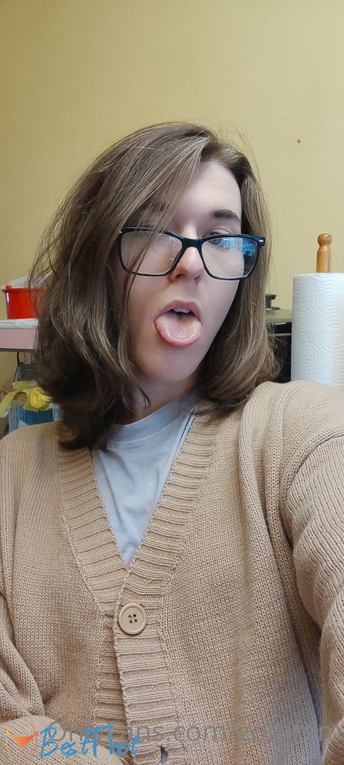 Photo by girlfriendrobyn published on January 25,2025 00:00:08 - BestThots