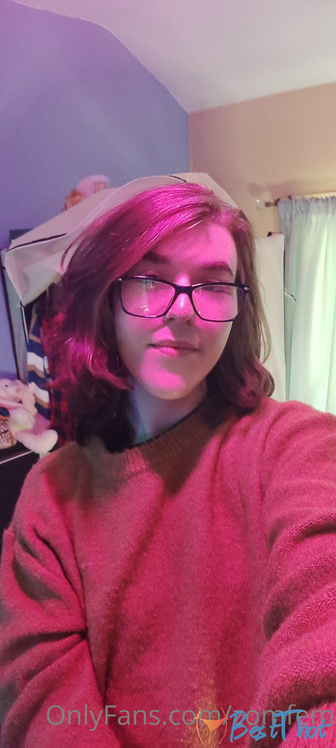 girlfriendrobyn #9775219