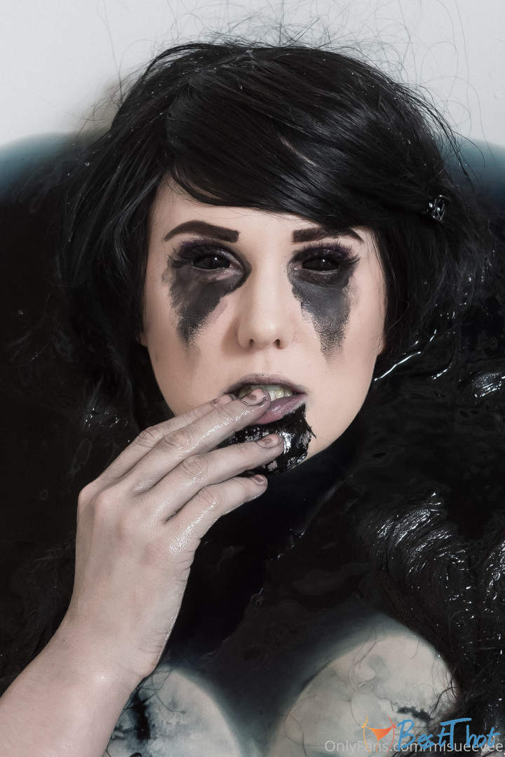 Photo by misueevee published on January 26,2025 01:00:04 - BestThots