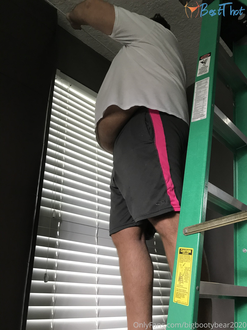 Photo by hotdaddydonuts published on January 25,2025 01:03:06 - BestThots