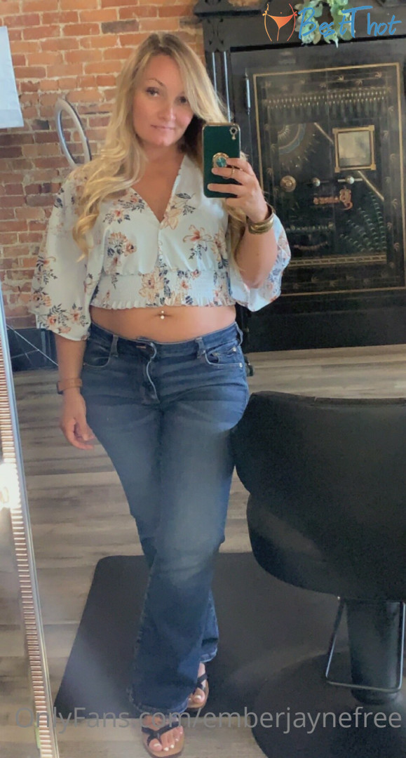 Photo by emberjaynefree published on January 24,2025 23:00:25 - BestThots