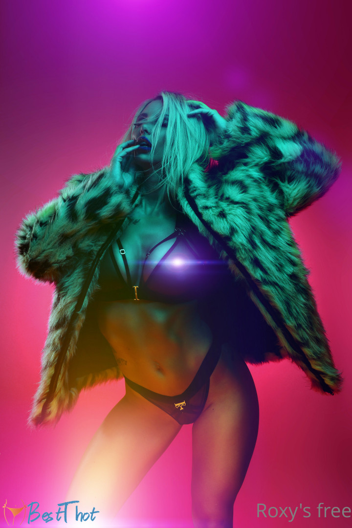 Photo by roxysfree published on January 25,2025 04:00:17 - BestThots