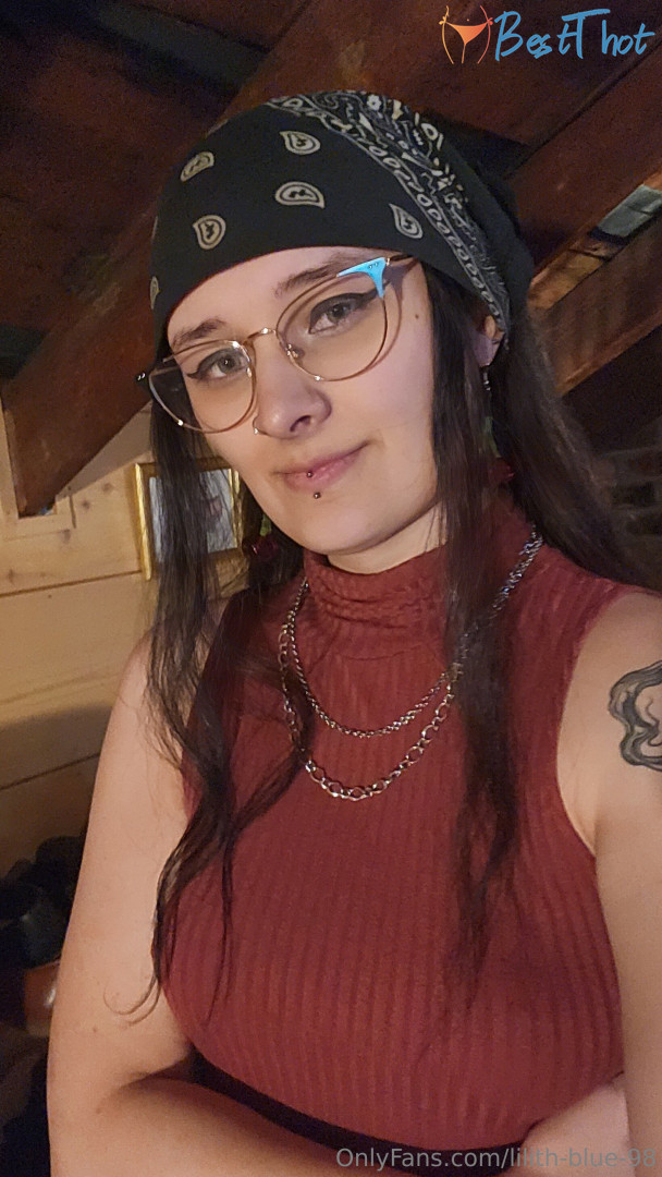 Photo by lilith-blue-98 published on January 25,2025 04:00:11 - BestThots