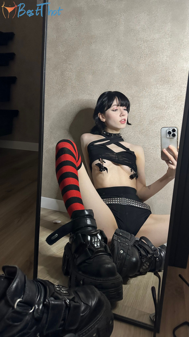 yoursmalldoll #9778111