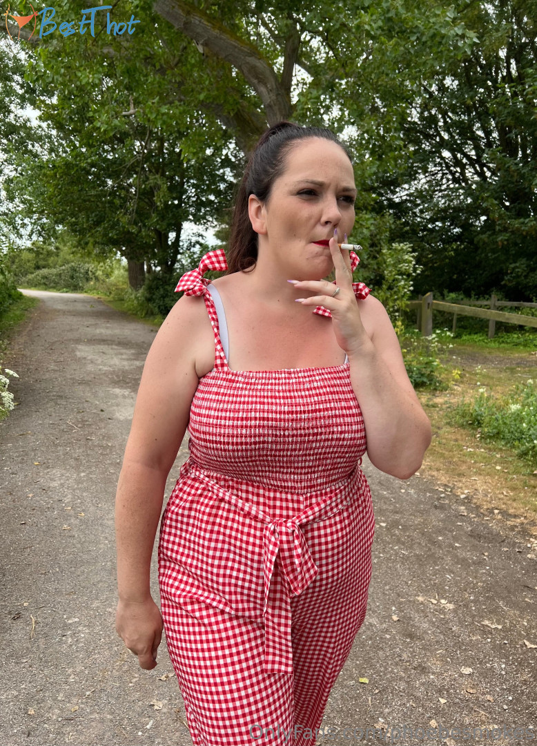 Photo by phoebesmokes published on January 25,2025 15:02:02 - BestThots