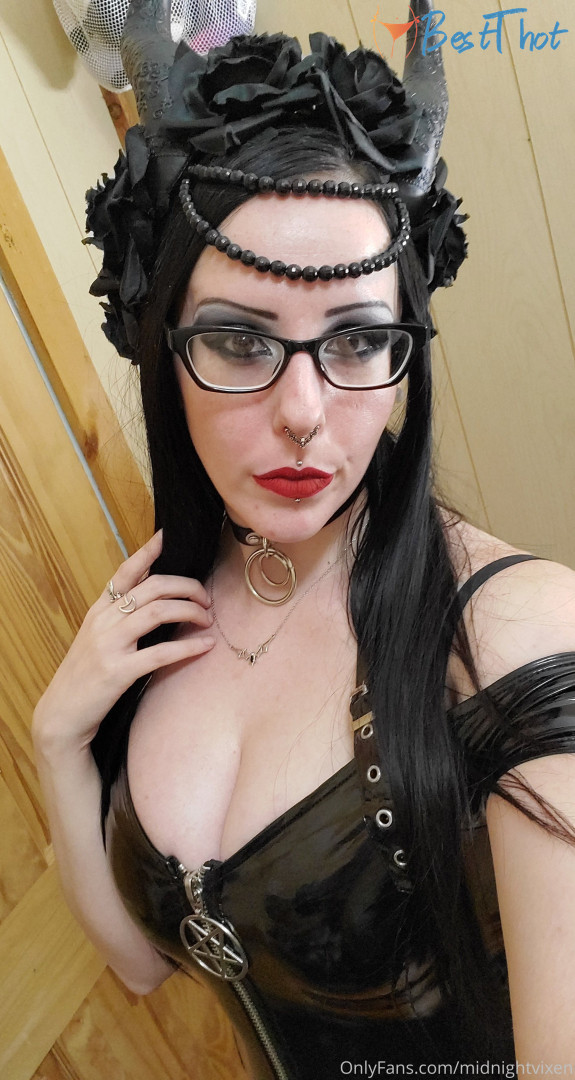 Photo by midnightvixen published on January 26,2025 01:02:36 - BestThots