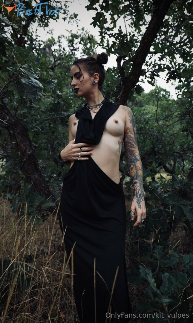 Photo by caprice-de-lune published on January 25,2025 13:00:51 - BestThots