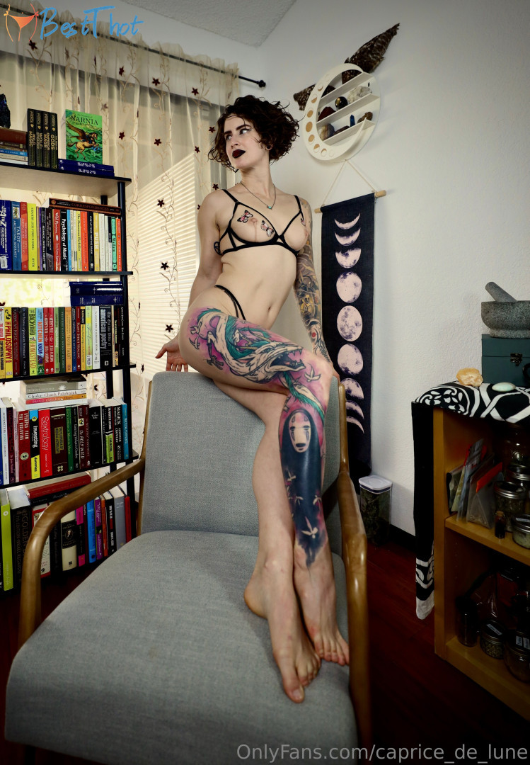 Photo by caprice-de-lune published on January 25,2025 14:01:07 - BestThots