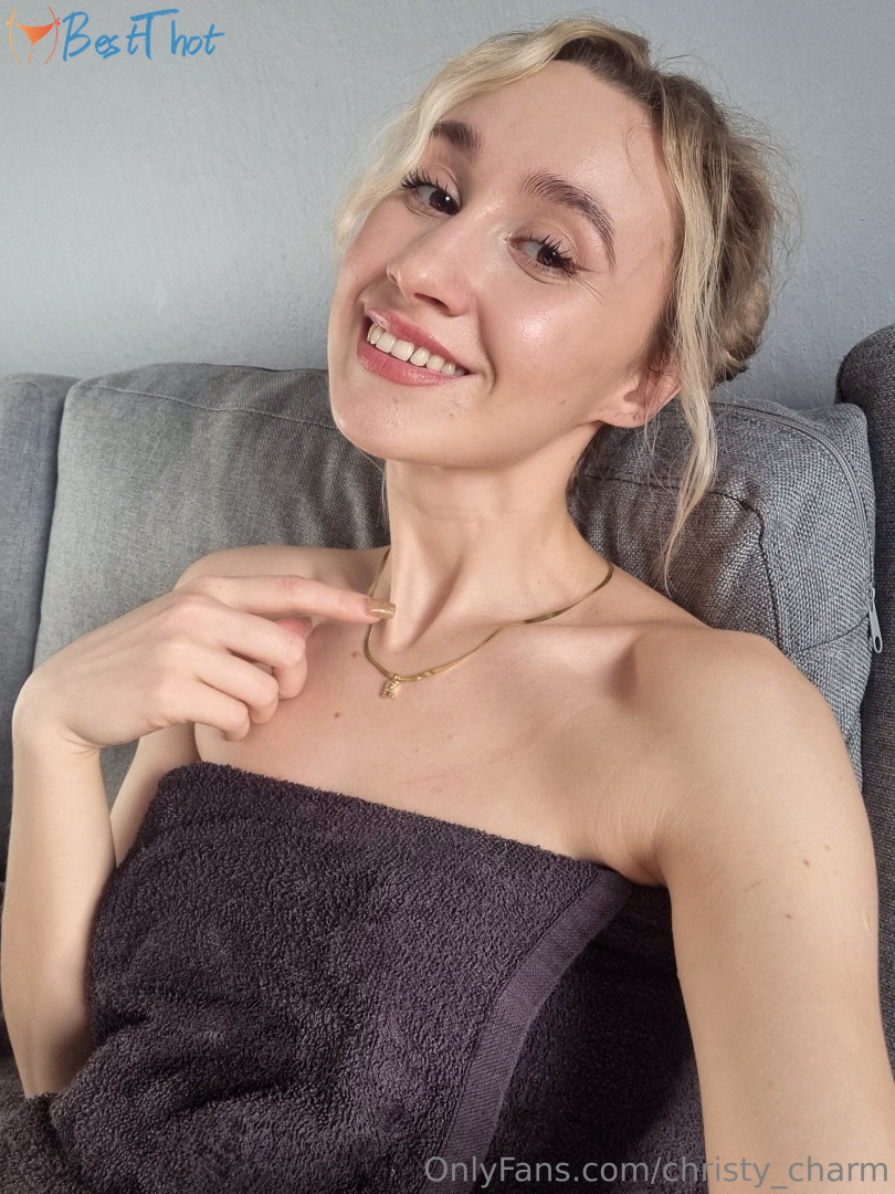 christy-charm #9779042