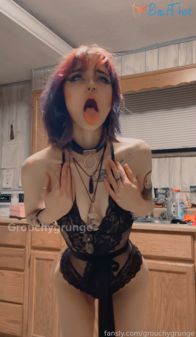 grouchygrunge #9780253