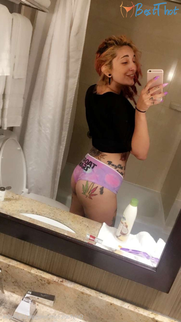 Photo by lovelygia published on December 13,2024 18:03:59 - BestThots