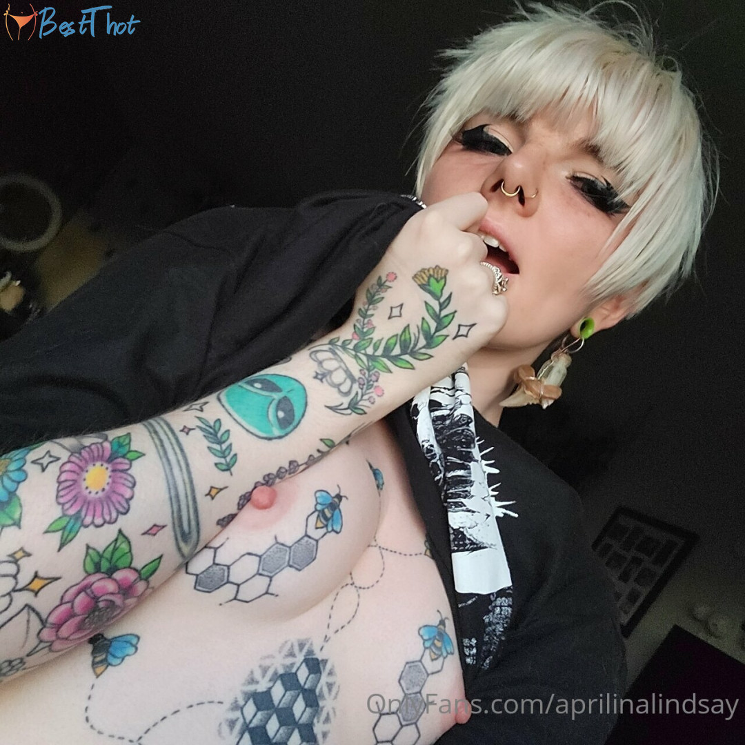 aprilinalindsay #9782145