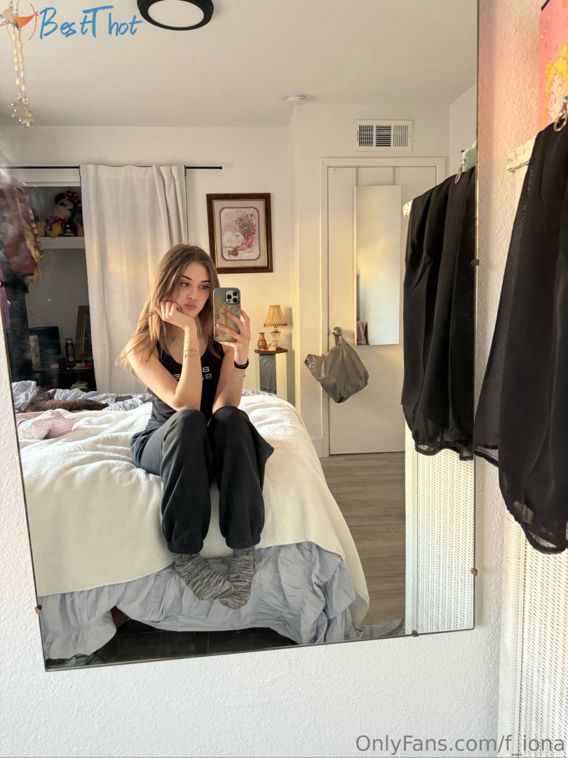 Photo by f-iona published on January 25,2025 22:00:16 - BestThots