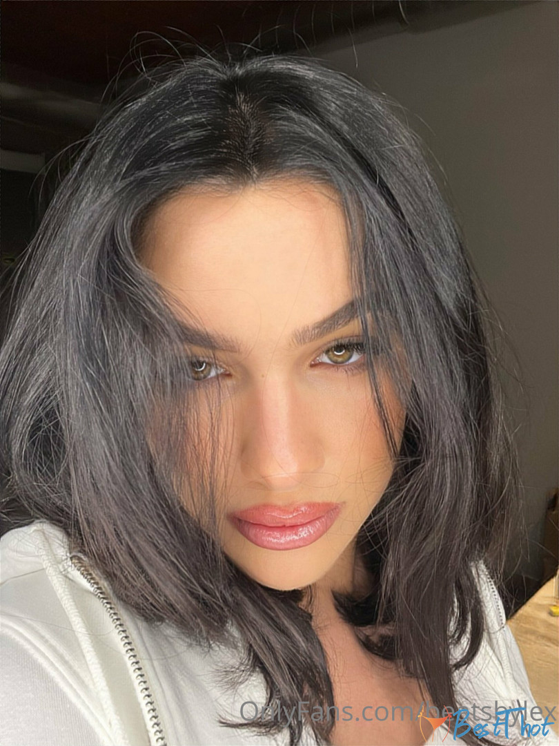 Photo by francesca-official published on January 26,2025 01:03:25 - BestThots