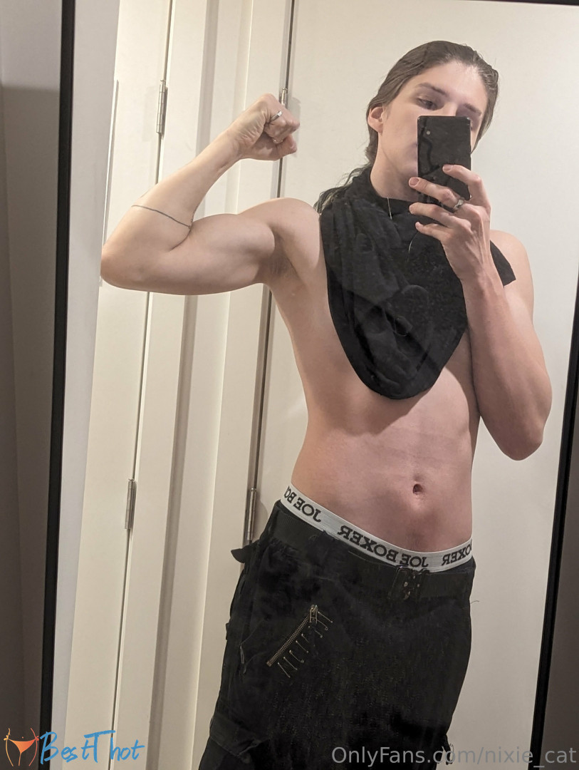 Photo by nixie-cat published on January 25,2025 22:01:32 - BestThots