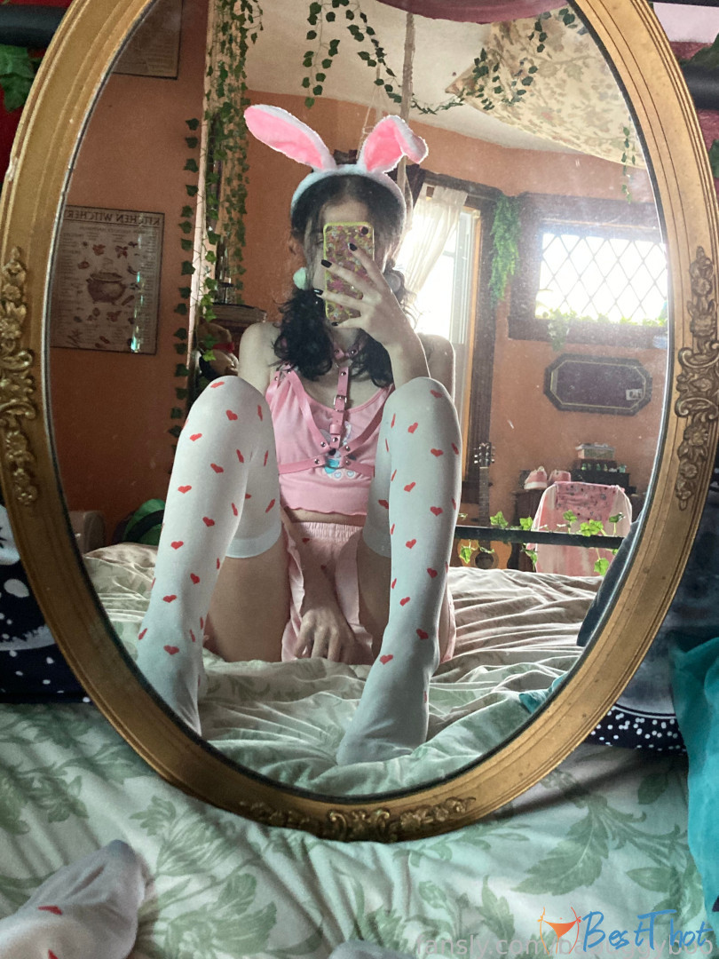 Photo by babuggyboo published on January 26,2025 22:02:46 - BestThots