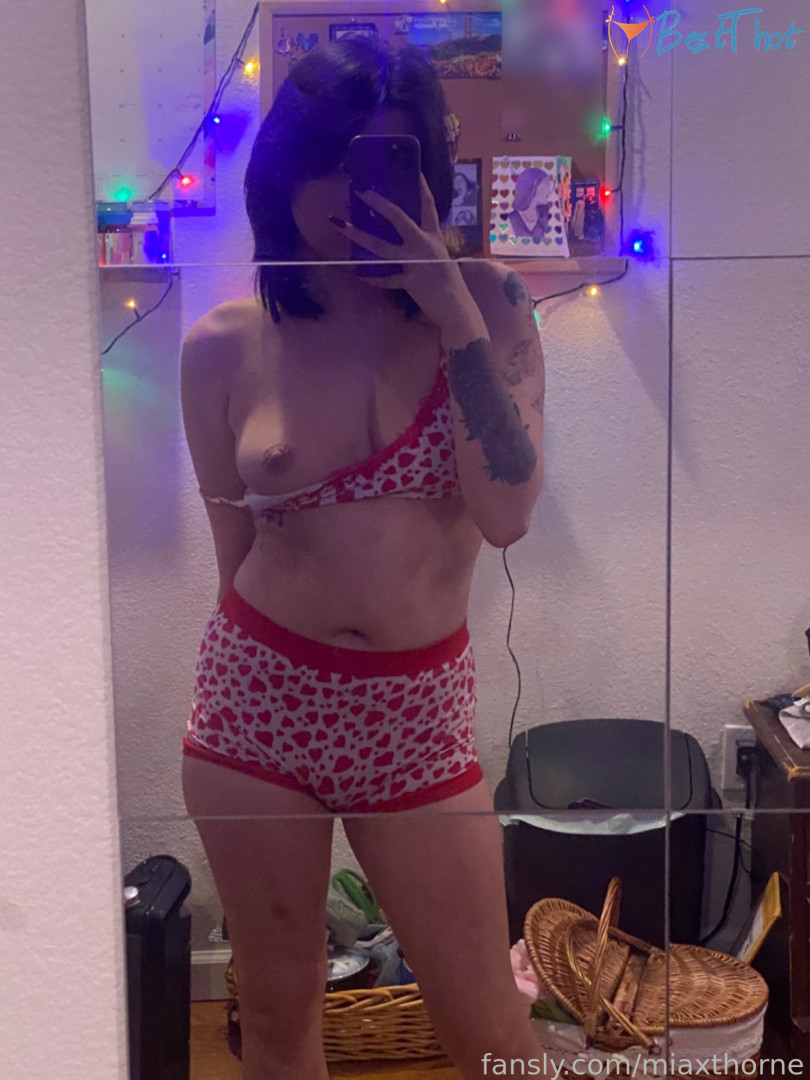 miaxthorne #9792116