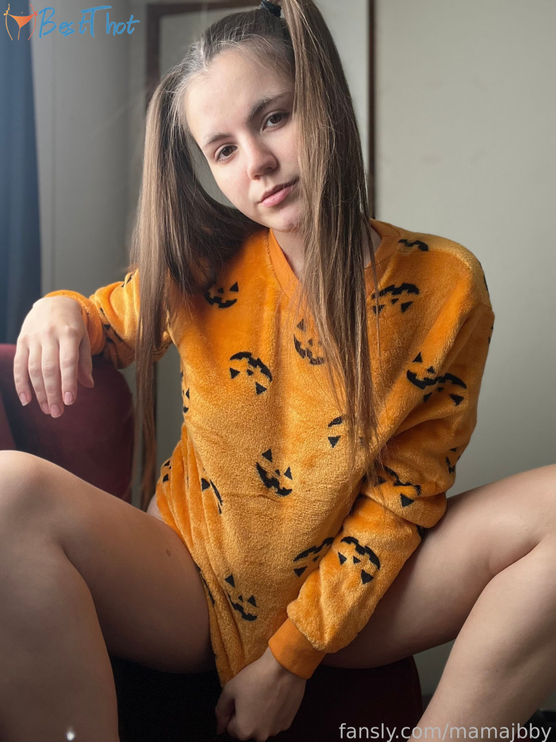 ryliefoxx #9795476
