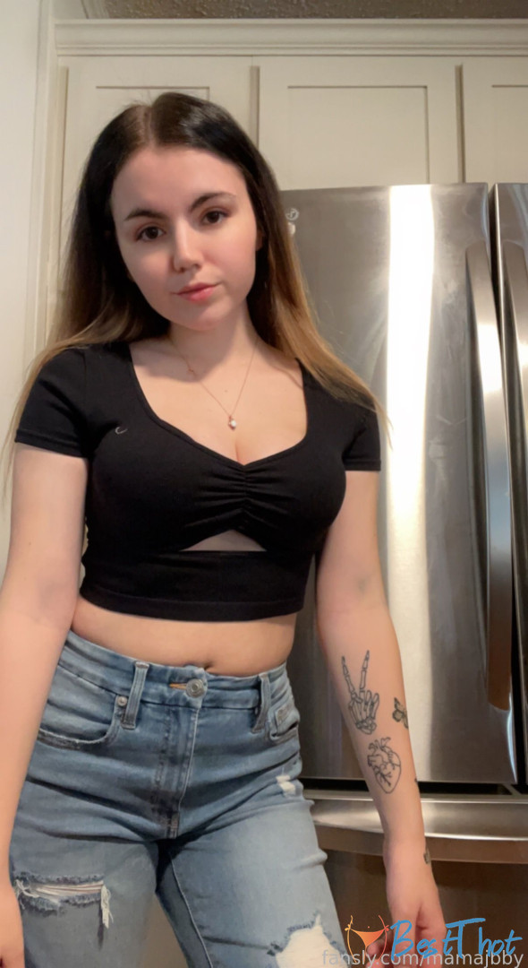 ryliefoxx #9795633