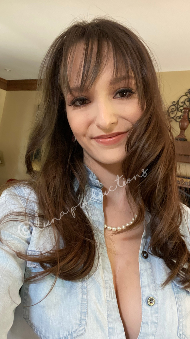 Photo by lexilunaxoxo published on August 27,2023 05:23:23 - BestThots