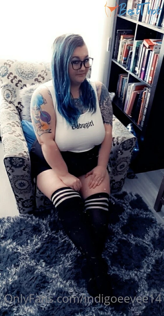 Photo by indigoeevee14 published on January 27,2025 11:00:05 - BestThots