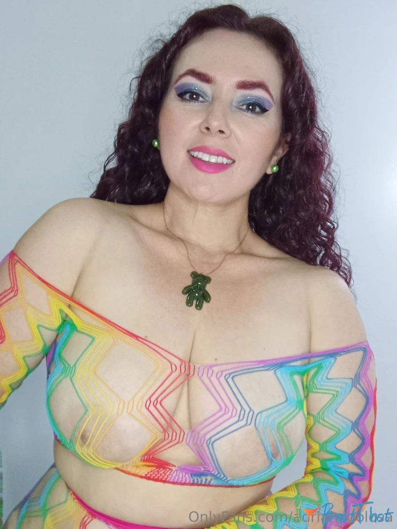 adrianagolosa #9796408